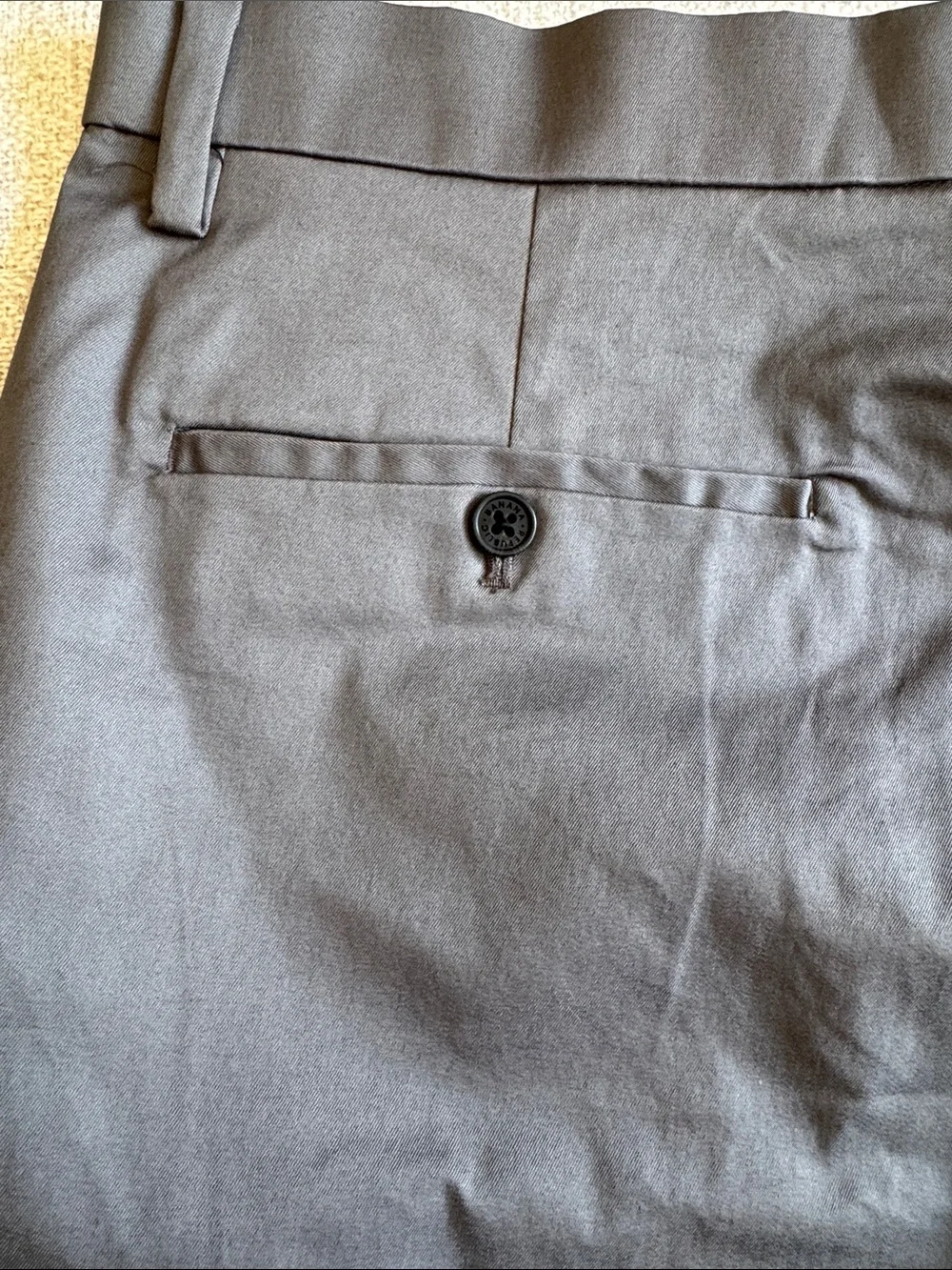 Banana Republic clean flat